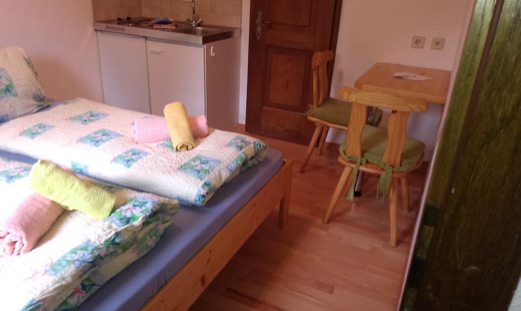 Fichtenblockhuette Sonnenalpe Nassfeld Pokój zdjęcie